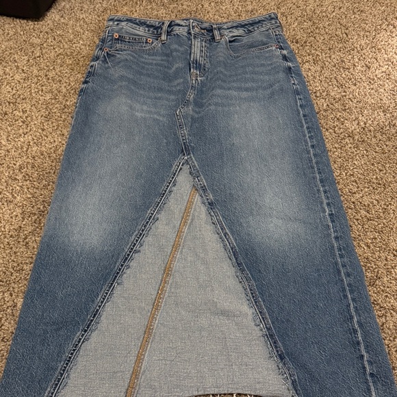 American Eagle Outfitters Dresses & Skirts - American Eagle maxi skirt